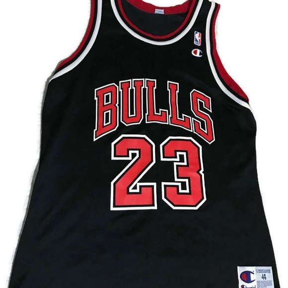 Champion Other - Champion Jordan Bulls Jersey size 44 Black Red